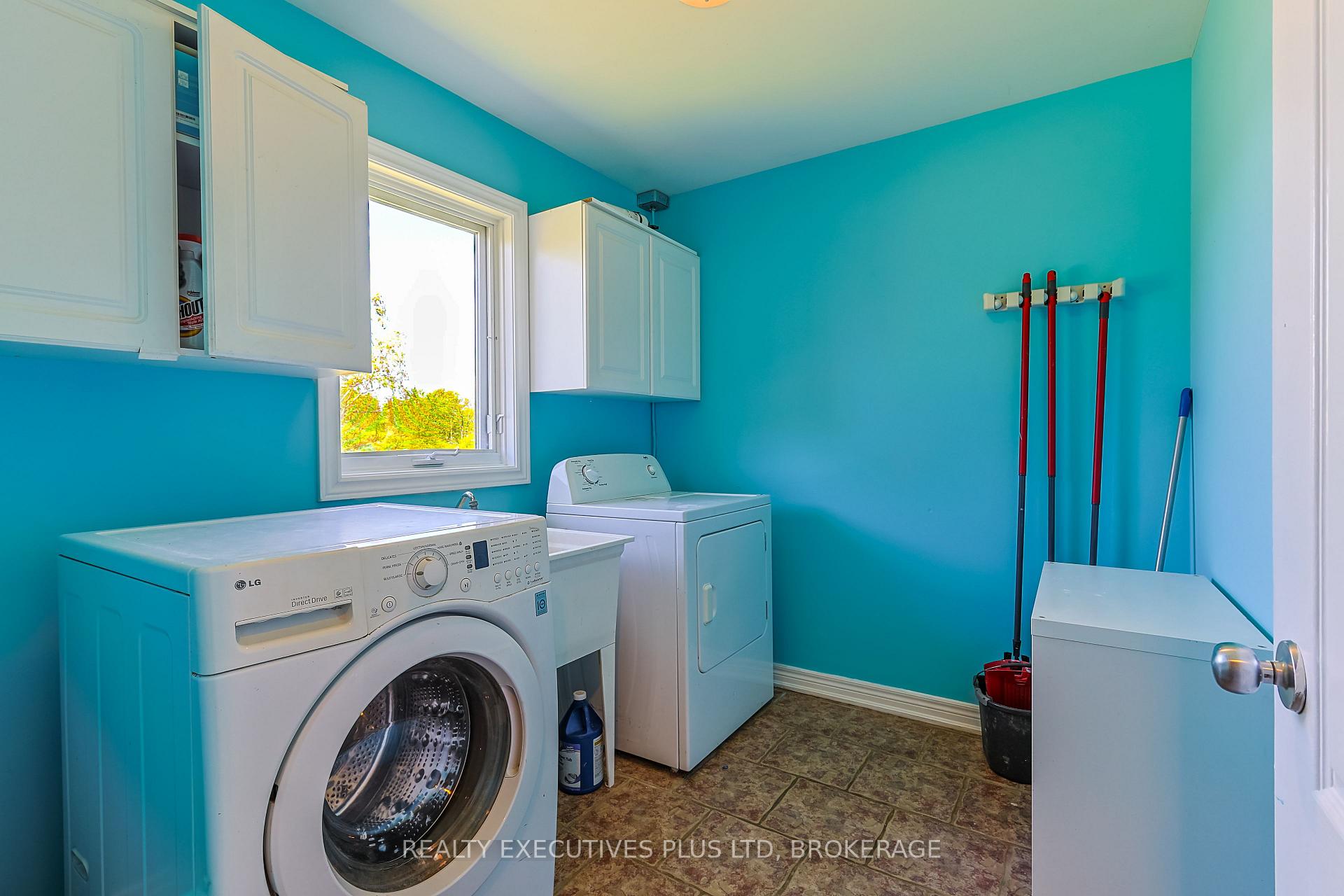Photo 32 of 4531 Weaver Road, Niagara Falls, Lyons Creek — HOMEH