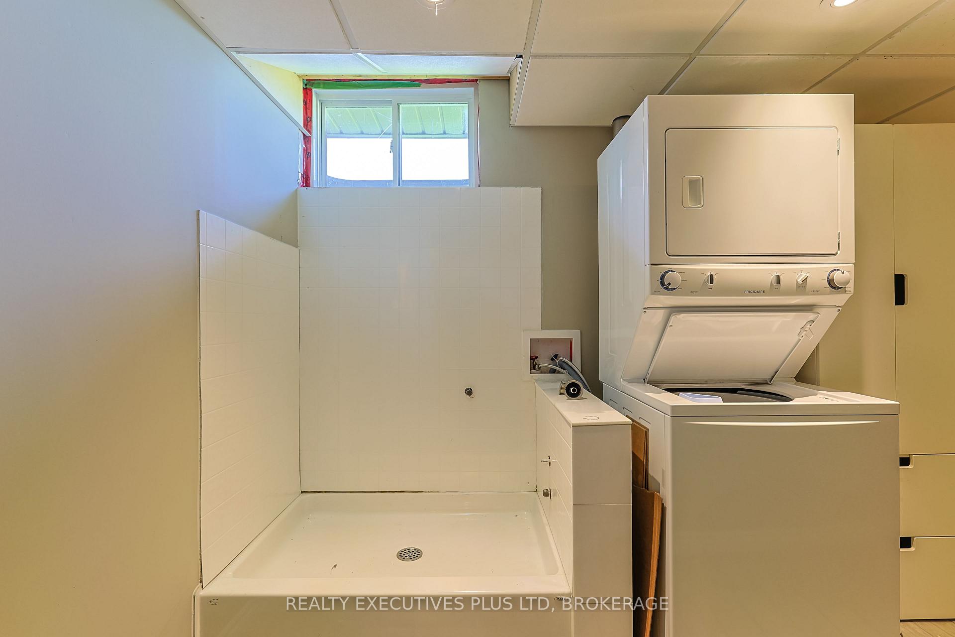Photo 40 of 4531 Weaver Road, Niagara Falls, Lyons Creek — HOMEH