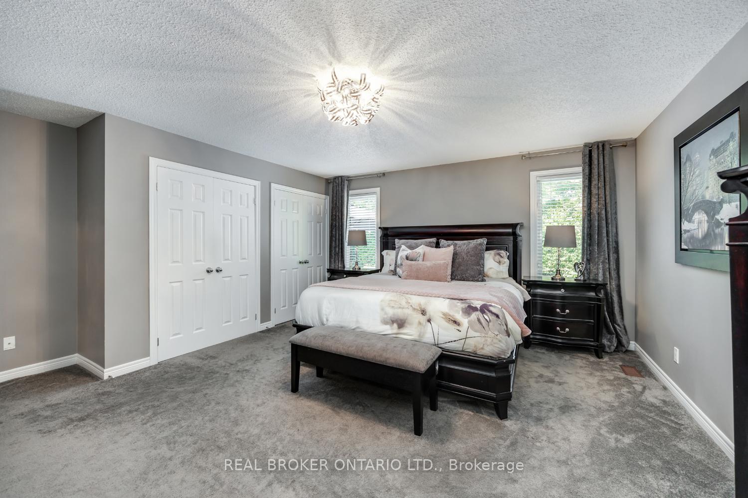 Photo 4 of 941 Greenleaf Circle, Oshawa, Taunton — HOMEH