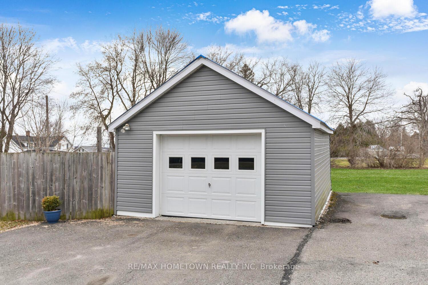 Photo 10 of 8 Reilly Street, Prescott — HOMEH