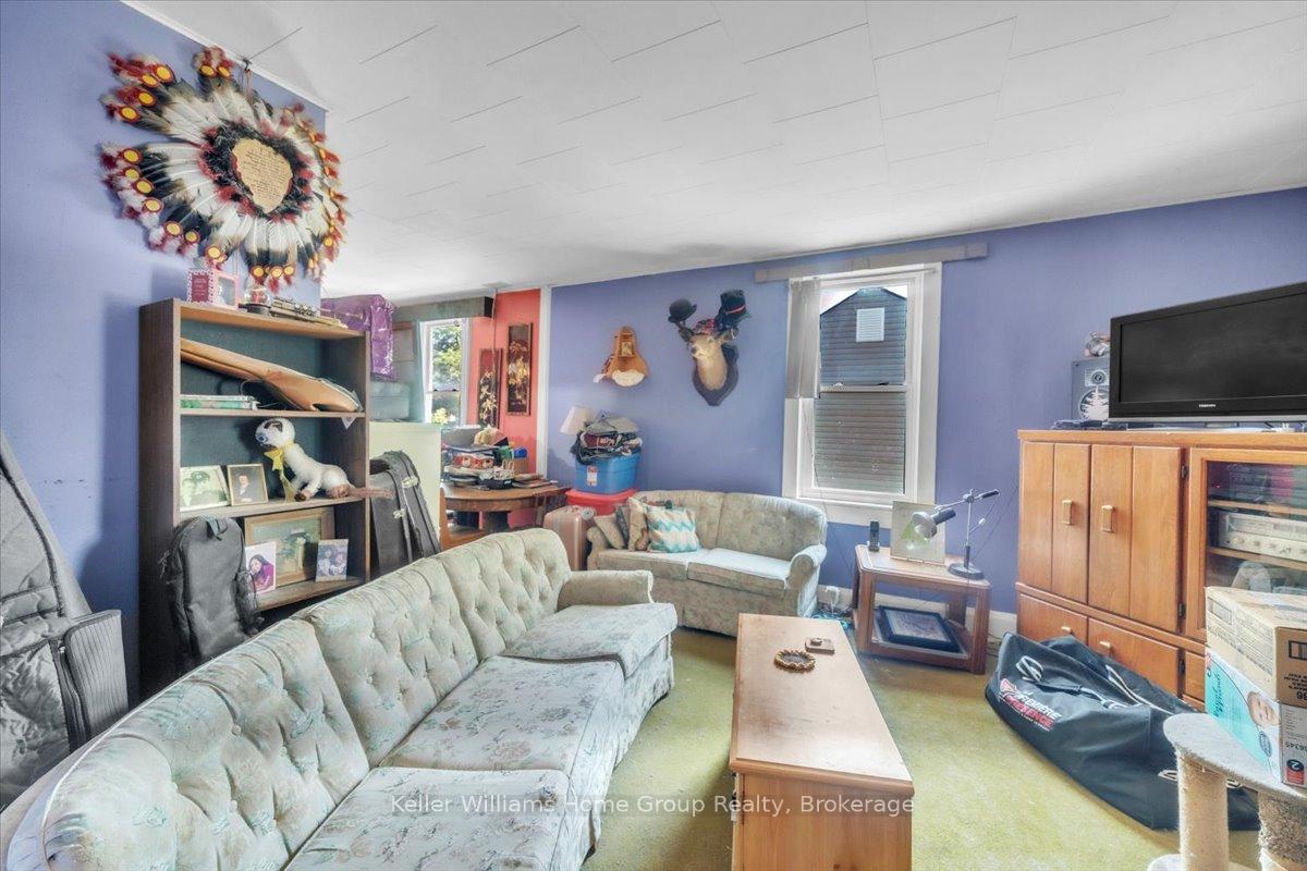 Photo 11 of 5437 Hamilton Street, Niagara Falls, Downtown — HOMEH
