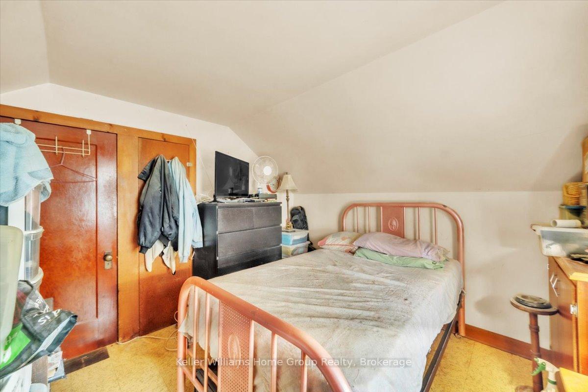 Photo 17 of 5437 Hamilton Street, Niagara Falls, Downtown — HOMEH