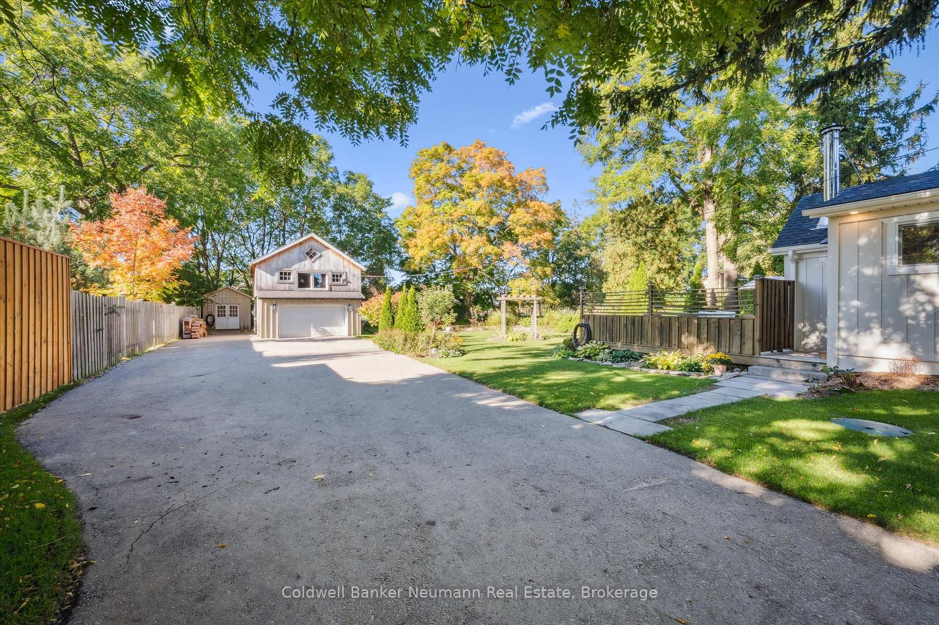 Photo 29 of 821 Watson Road S, Puslinch, Rural Puslinch East — HOMEH