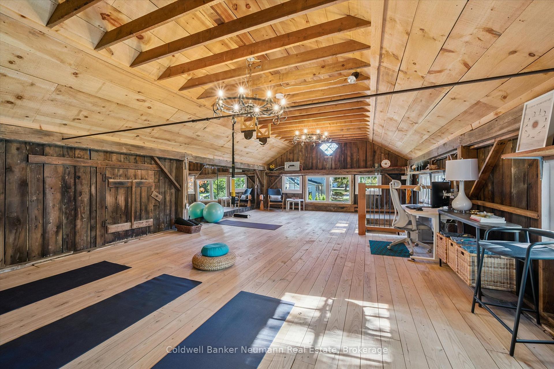 Photo 30 of 821 Watson Road S, Puslinch, Rural Puslinch East — HOMEH