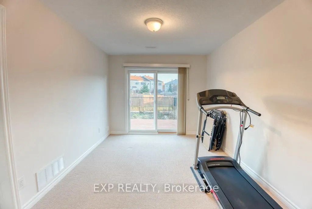 Photo 8 of 513 Coldwater Crescent, Ottawa, Kanata - Emerald Meadows/Trailwest — HOMEH