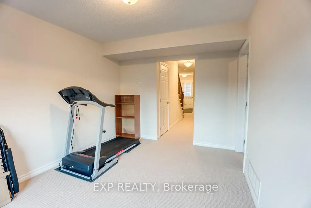 Photo 10 of 513 Coldwater Crescent, Ottawa, Kanata - Emerald Meadows/Trailwest — HOMEH