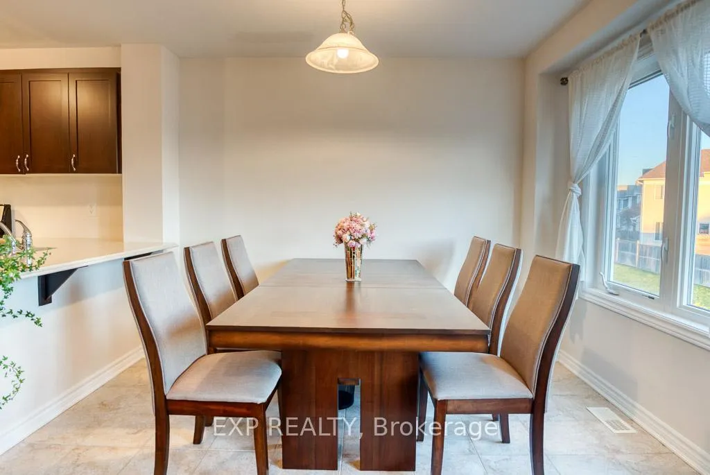 Photo 17 of 513 Coldwater Crescent, Ottawa, Kanata - Emerald Meadows/Trailwest — HOMEH