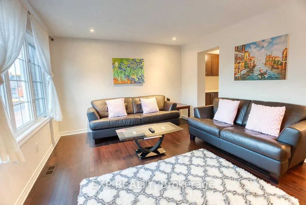 Photo 31 of 513 Coldwater Crescent, Ottawa, Kanata - Emerald Meadows/Trailwest — HOMEH
