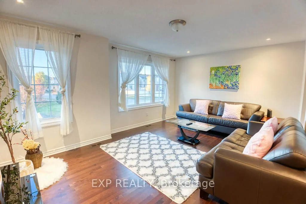 Photo 32 of 513 Coldwater Crescent, Ottawa, Kanata - Emerald Meadows/Trailwest — HOMEH