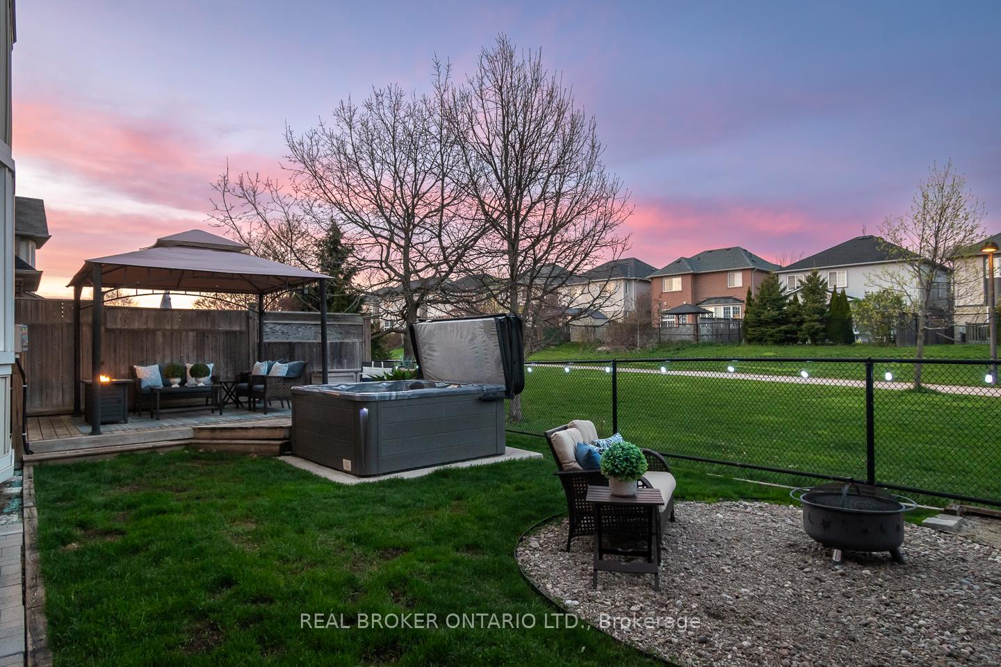 Photo 2 of 993 Kelman Court, Milton, Coates — HOMEH