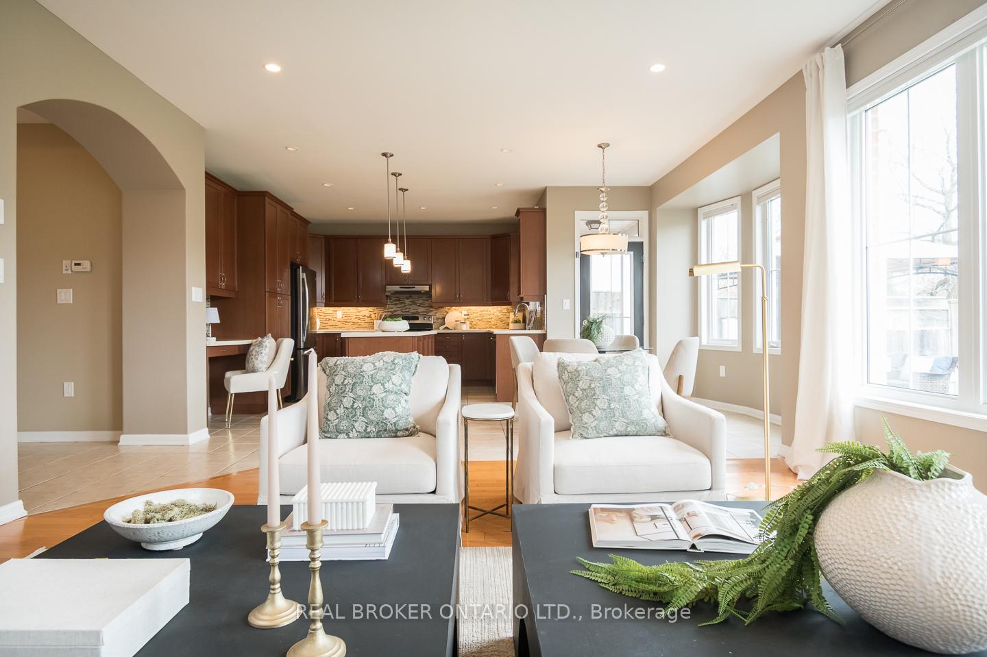 Photo 21 of 993 Kelman Court, Milton, Coates — HOMEH