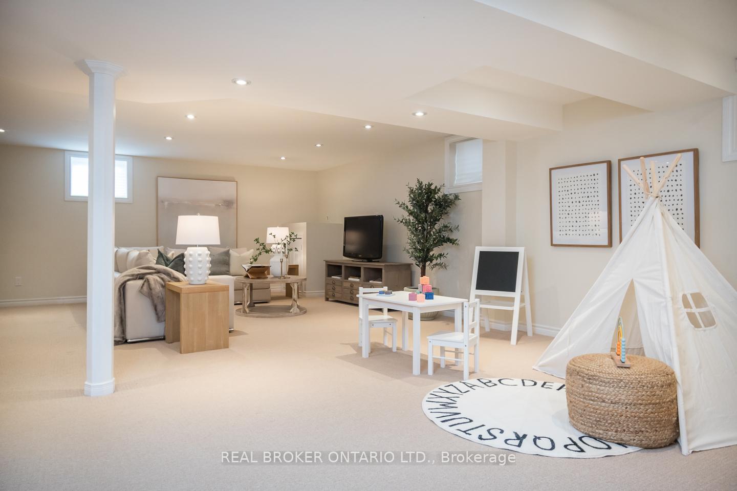 Photo 42 of 993 Kelman Court, Milton, Coates — HOMEH