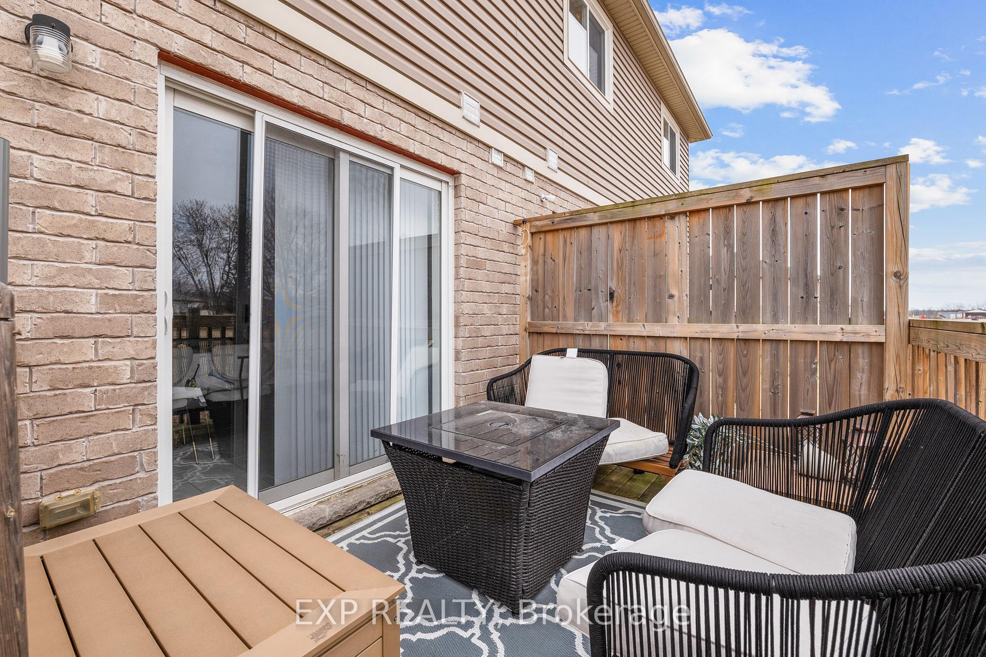 Photo 33 of 8041 Cole Court, Niagara Falls, Oldfield — HOMEH