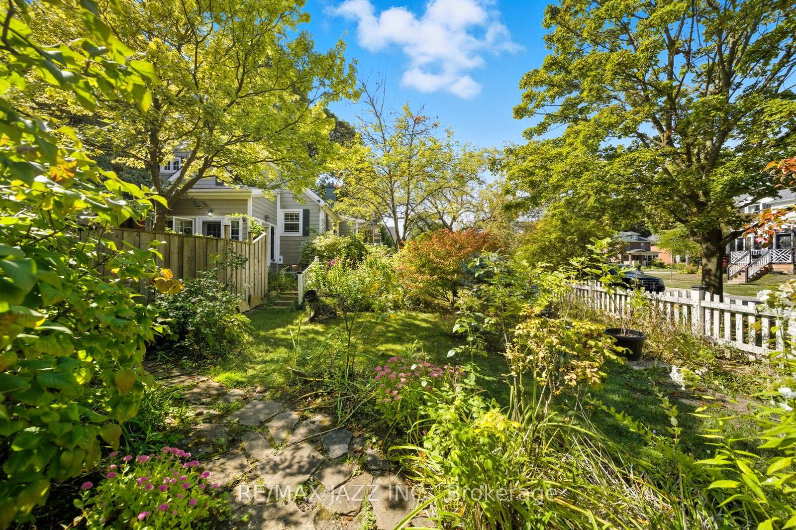 Photo 29 of 79 Lauder Road, Oshawa, O'Neill — HOMEH
