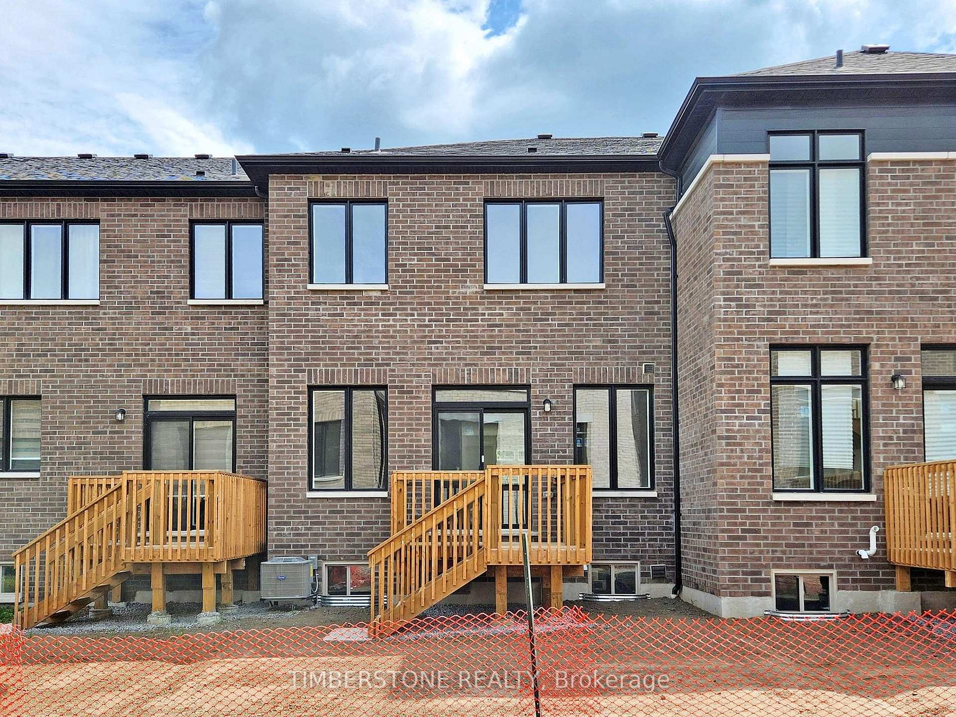 Photo 5 of 3002 Sideline 16, Pickering, Rural Pickering — HOMEH