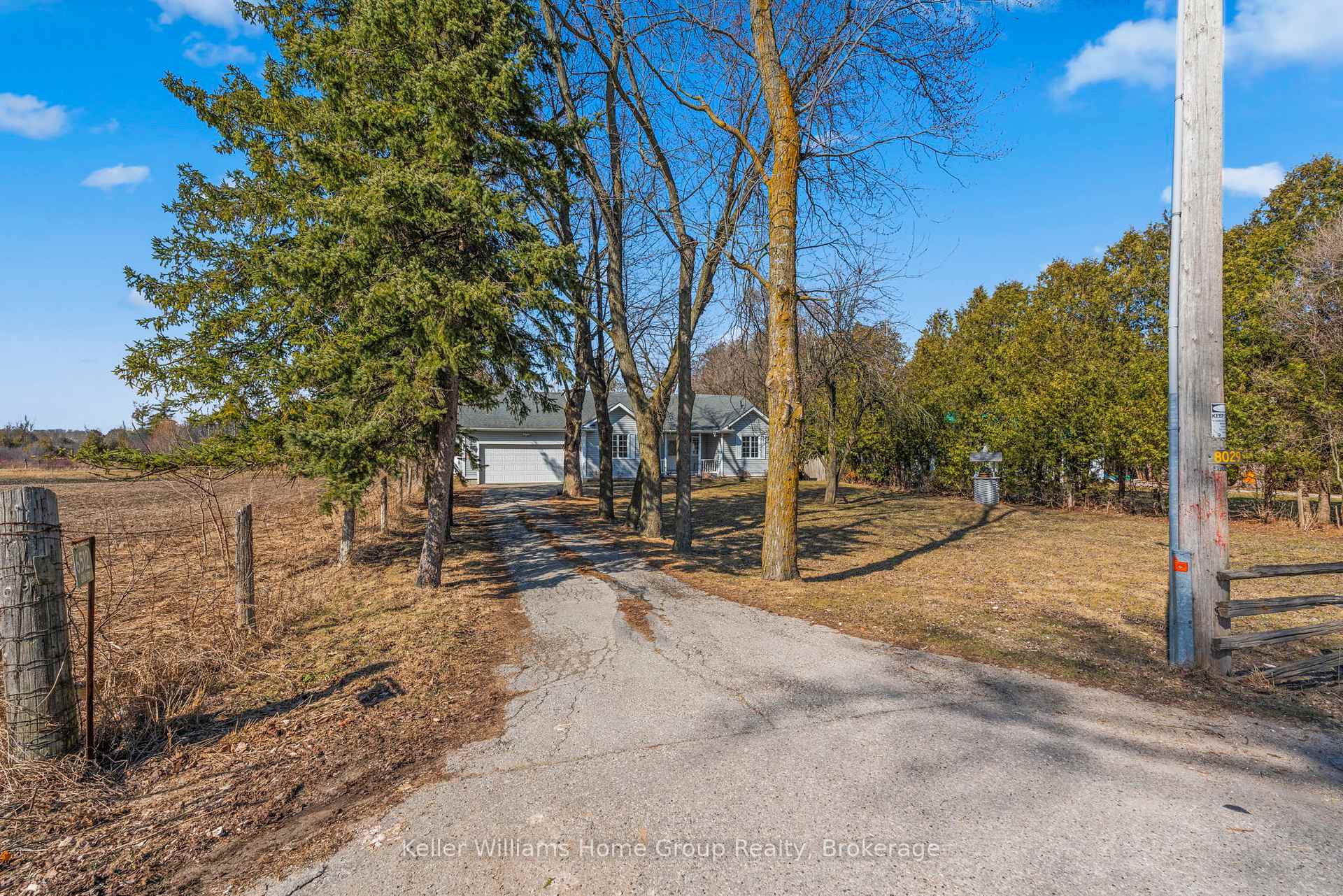 Photo 2 of 6512 Ellis Road, Puslinch, Crieff/Aikensville/Killean — HOMEH