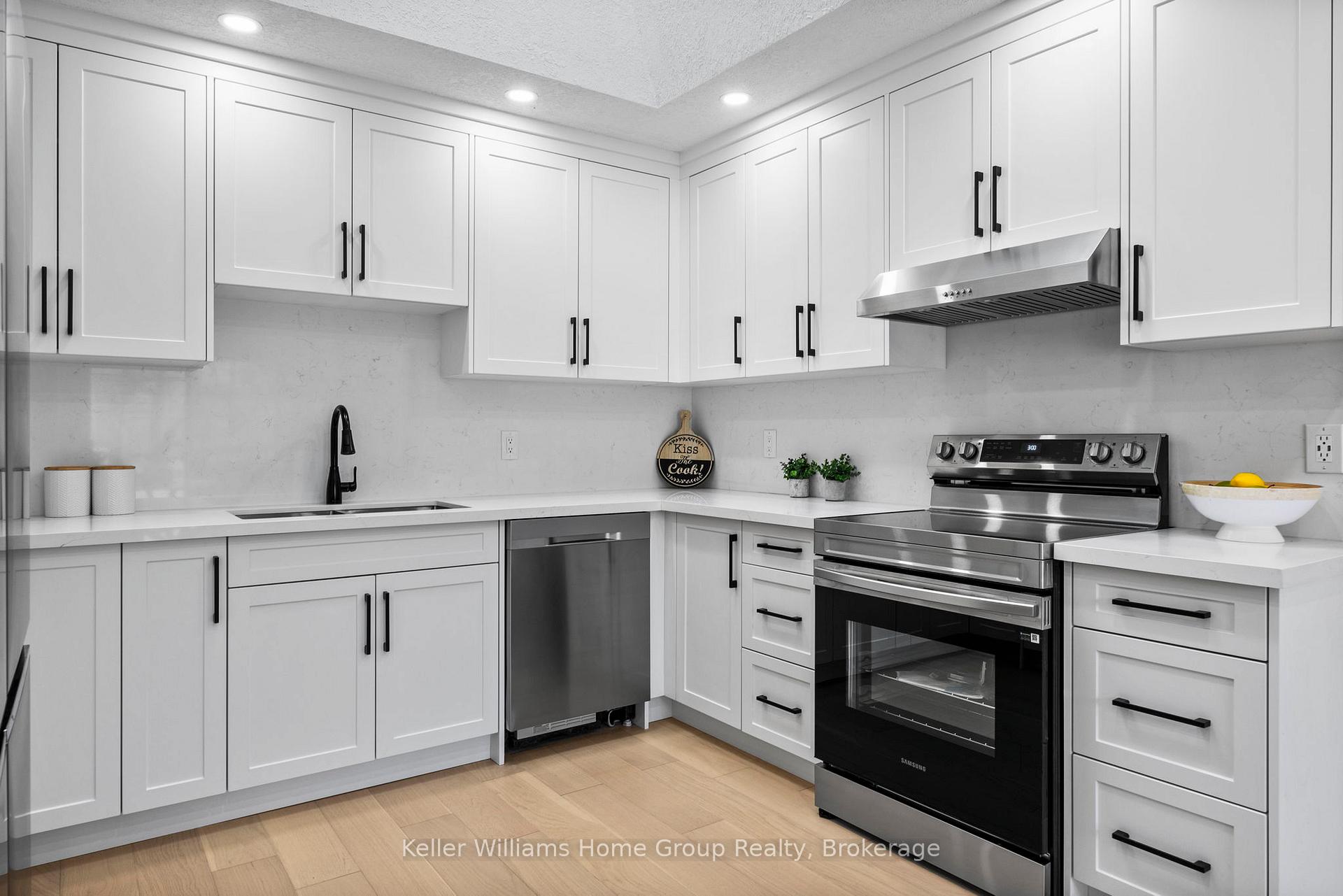 Photo 23 of 6512 Ellis Road, Puslinch, Crieff/Aikensville/Killean — HOMEH