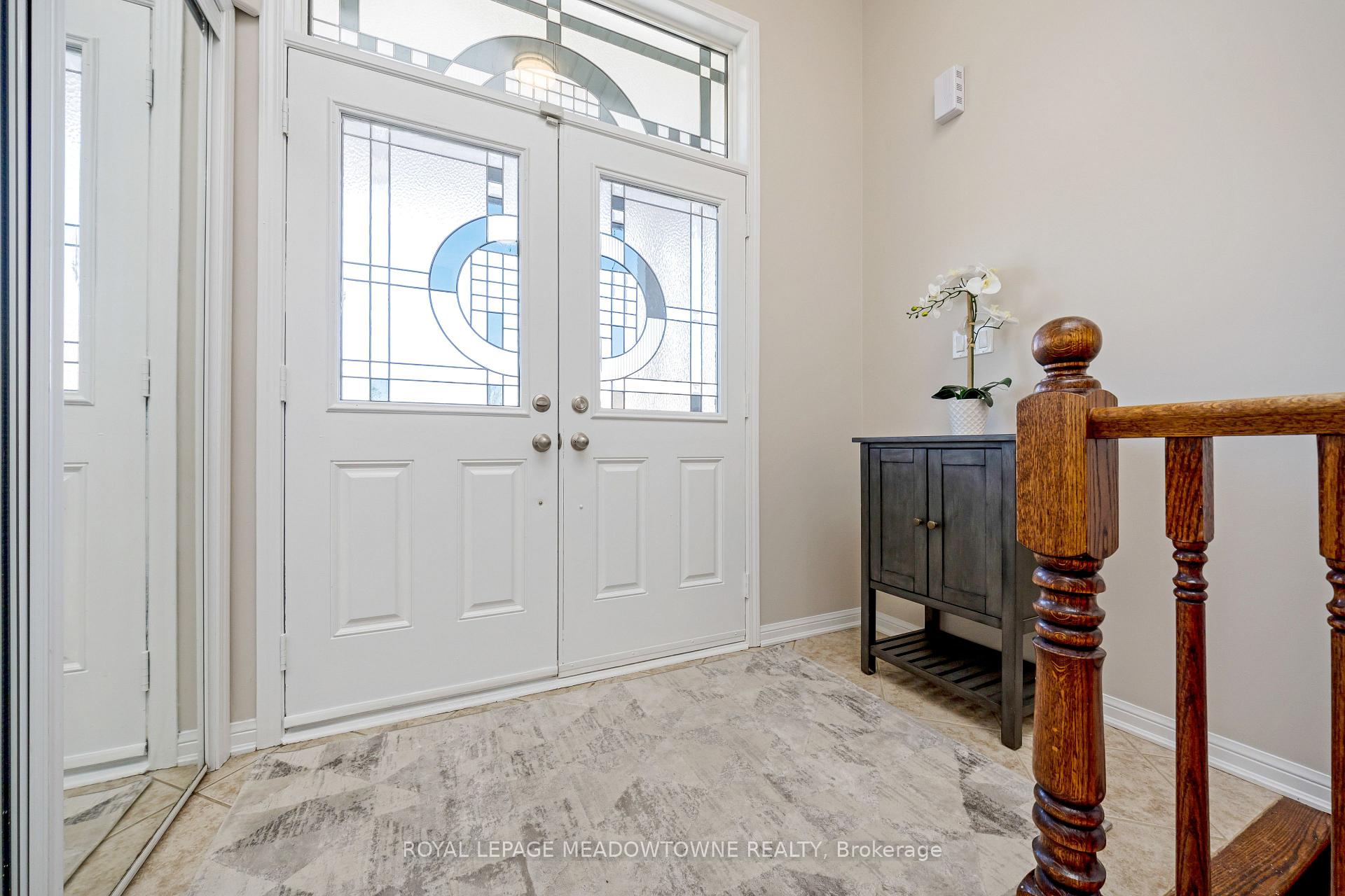 Photo 4 of 344 McDougall Crossing, Milton, Harrison — HOMEH