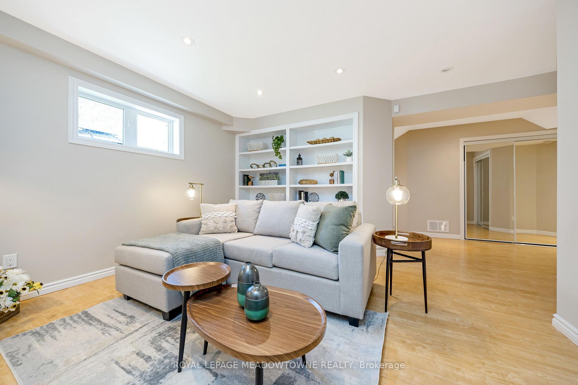 Photo 39 of 344 McDougall Crossing, Milton, Harrison — HOMEH