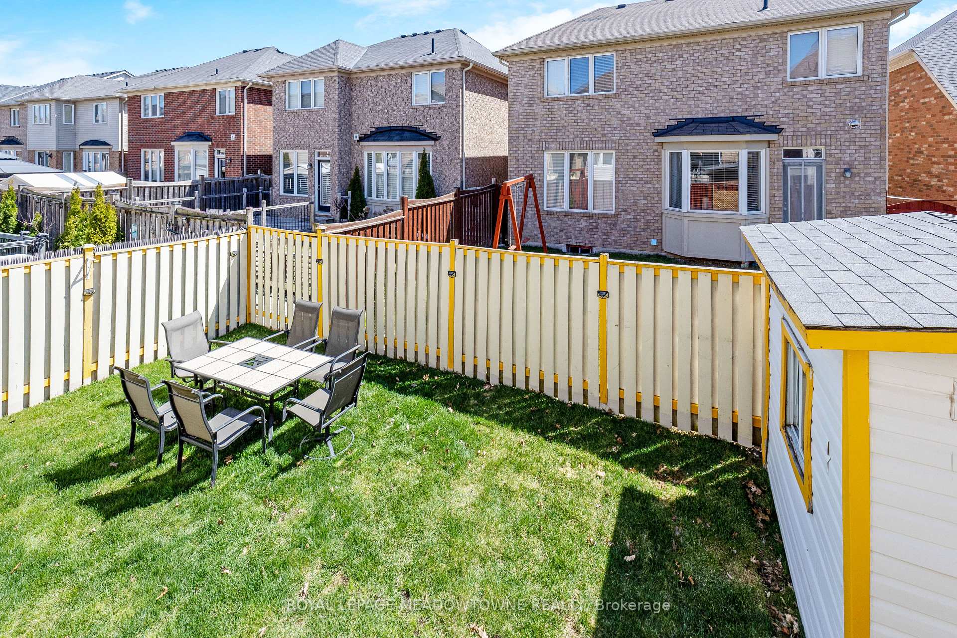 Photo 47 of 344 McDougall Crossing, Milton, Harrison — HOMEH