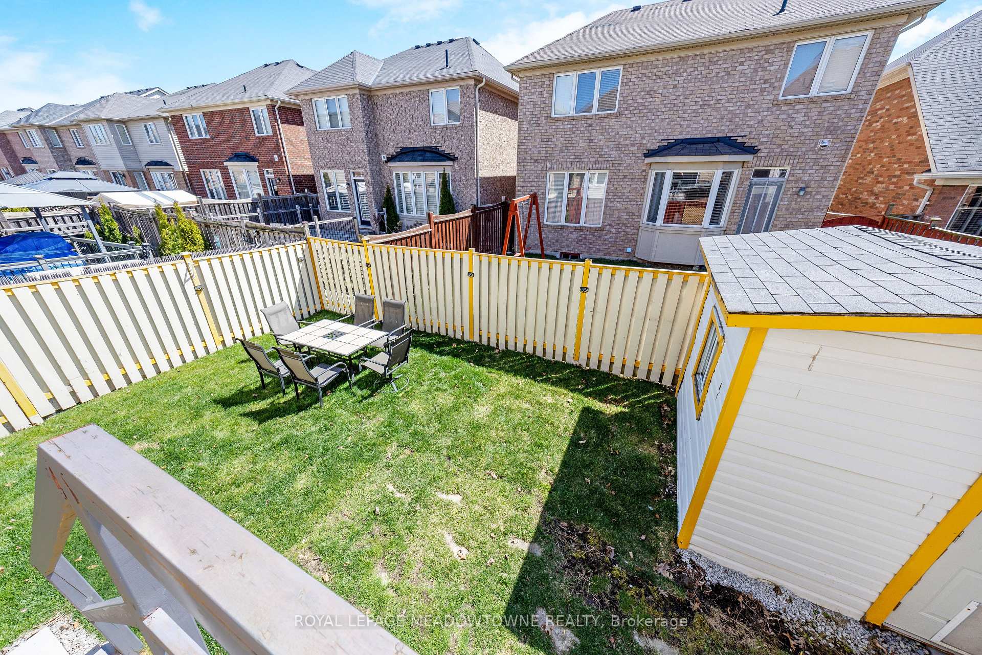 Photo 48 of 344 McDougall Crossing, Milton, Harrison — HOMEH