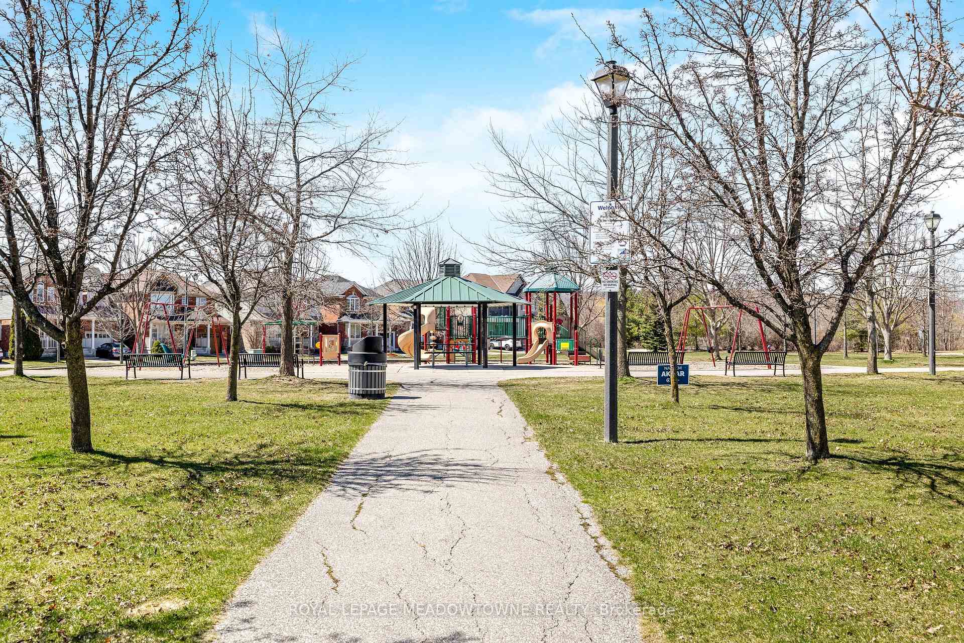 Photo 49 of 344 McDougall Crossing, Milton, Harrison — HOMEH