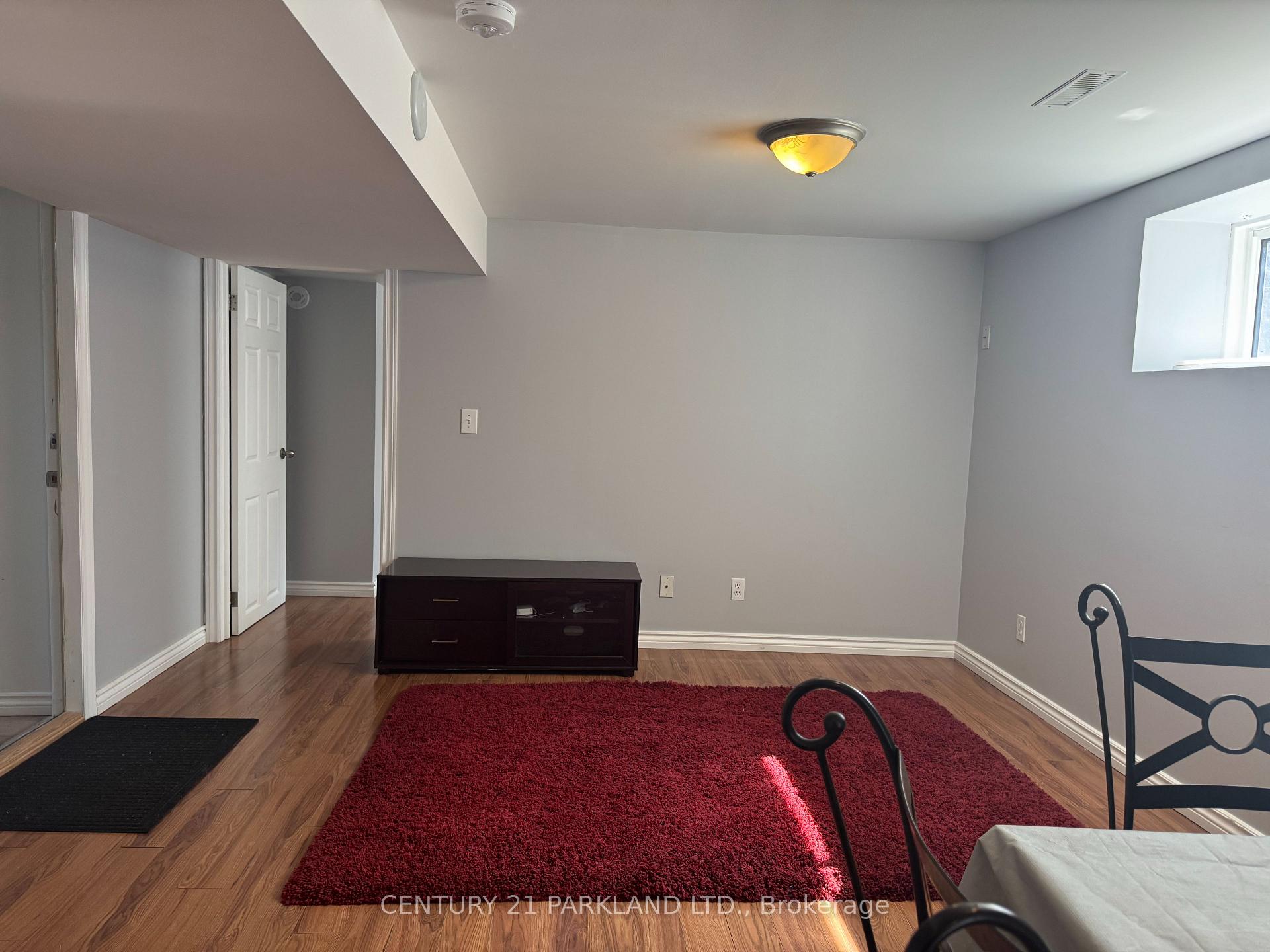 Photo 10 of 406 Dianne Drive, Oshawa, Donevan — HOMEH