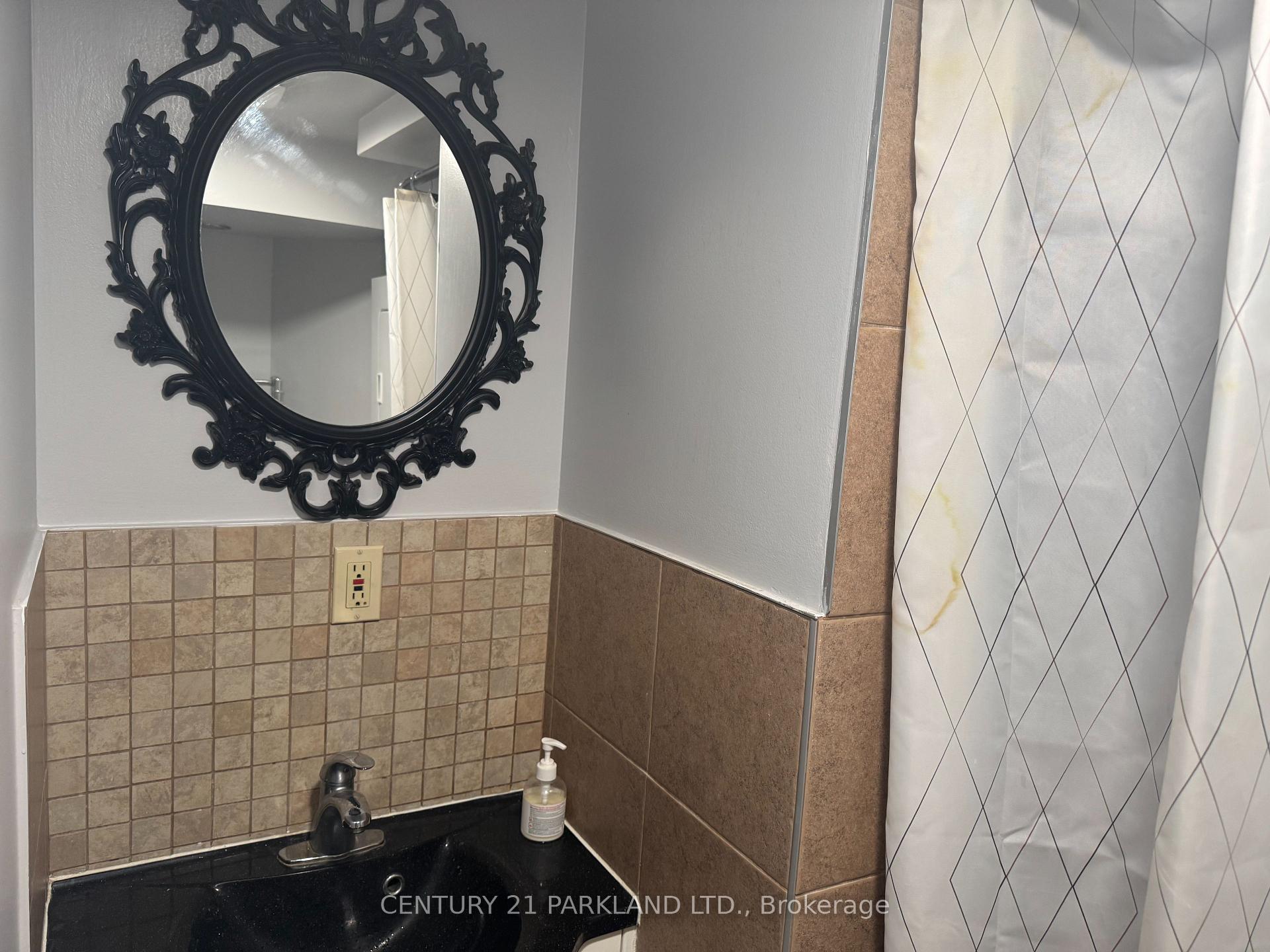 Photo 12 of 406 Dianne Drive, Oshawa, Donevan — HOMEH