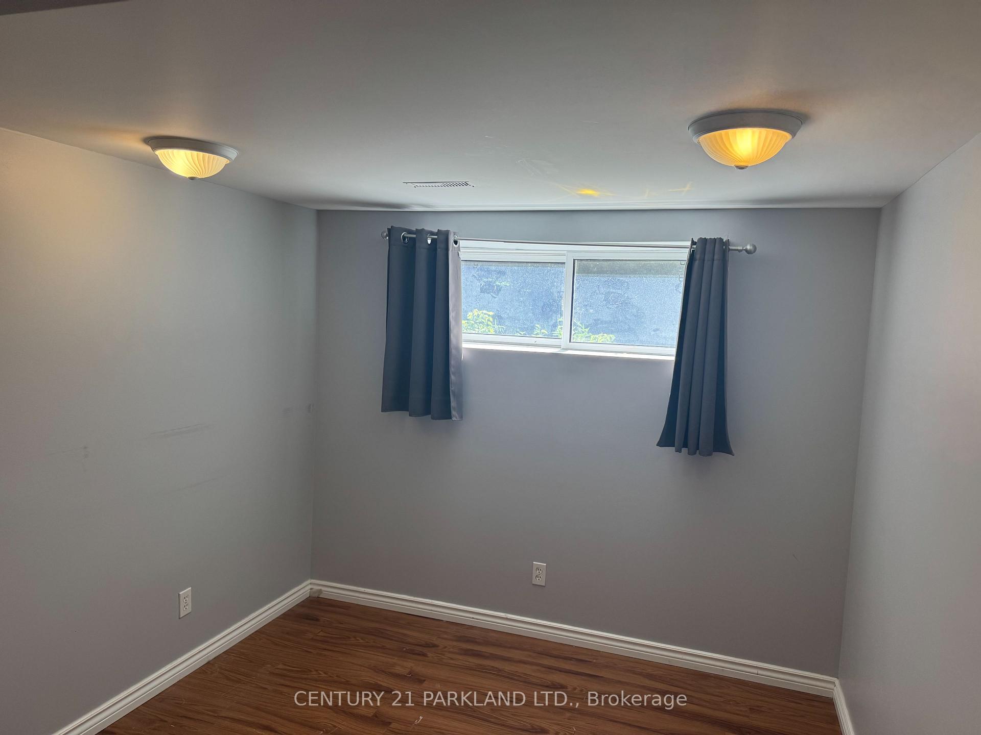 Photo 14 of 406 Dianne Drive, Oshawa, Donevan — HOMEH