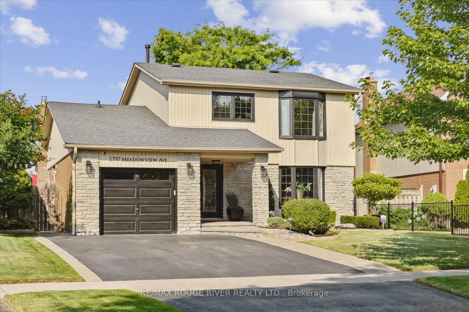 Photo 3 of 1797 Meadowview Avenue, Pickering, Amberlea — HOMEH