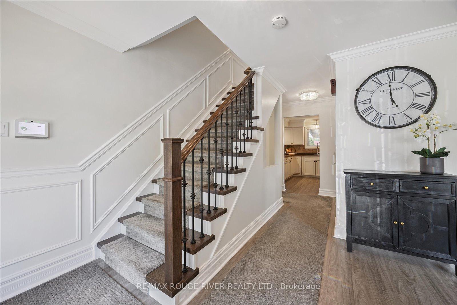 Photo 6 of 1797 Meadowview Avenue, Pickering, Amberlea — HOMEH
