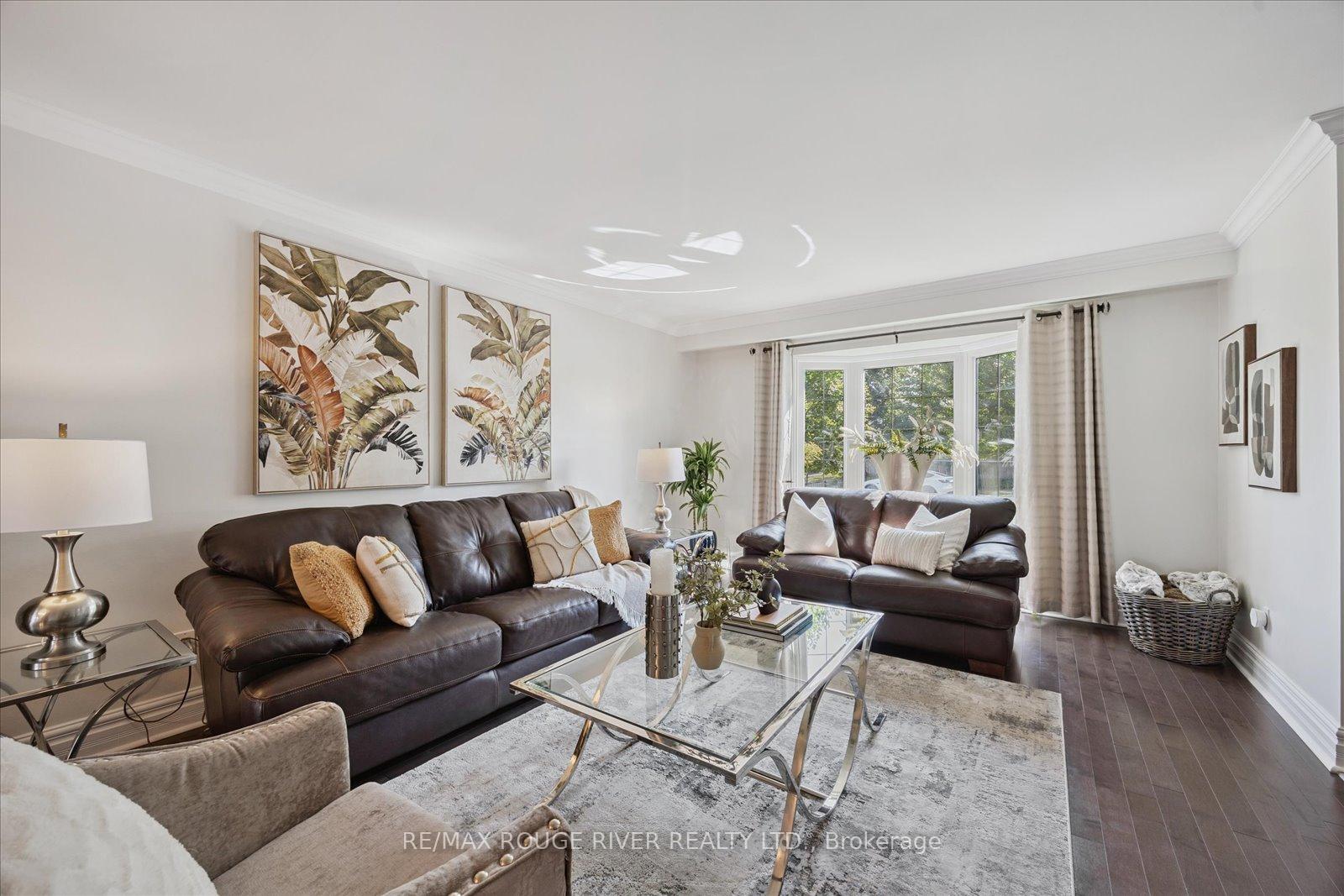 Photo 7 of 1797 Meadowview Avenue, Pickering, Amberlea — HOMEH