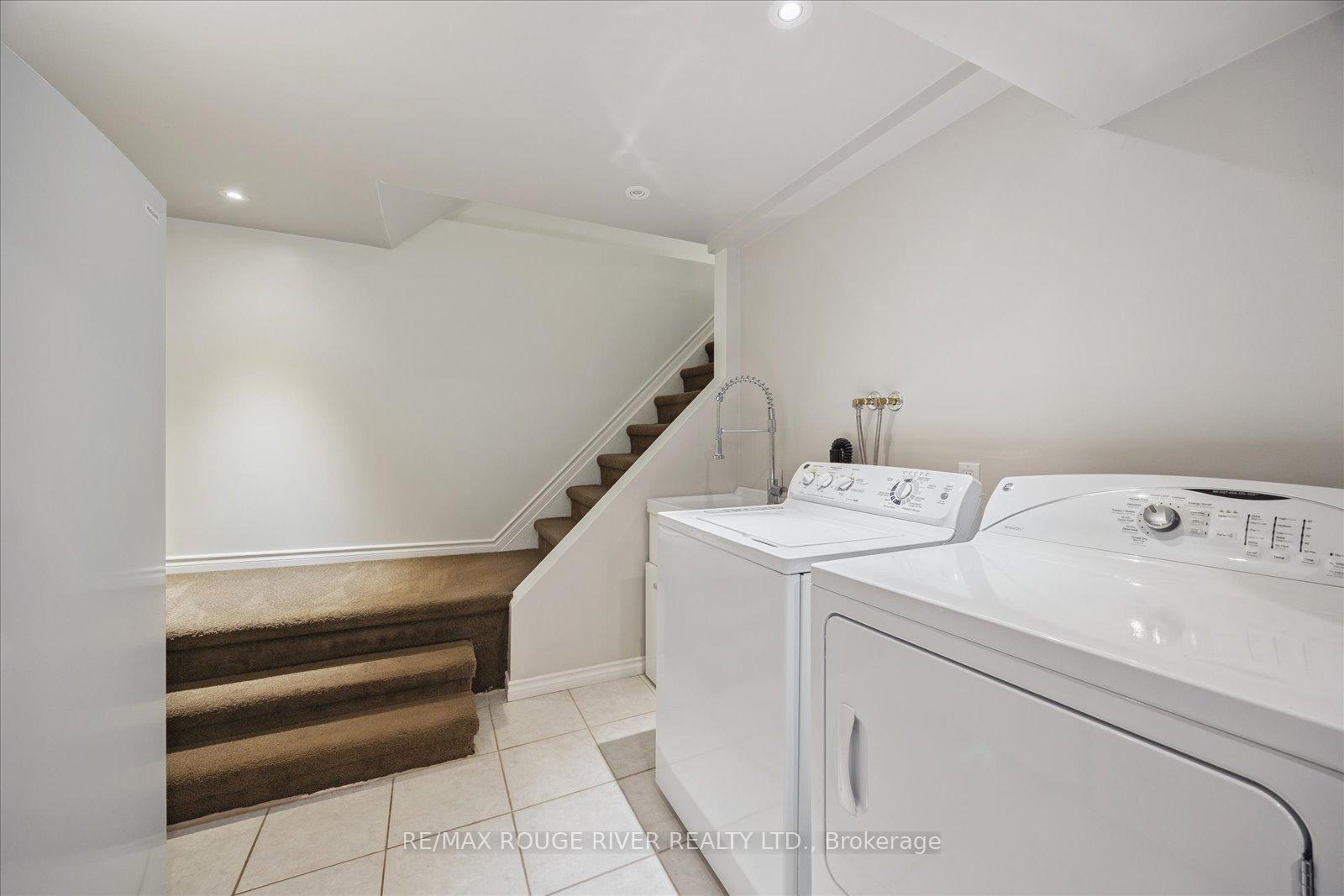 Photo 26 of 1797 Meadowview Avenue, Pickering, Amberlea — HOMEH
