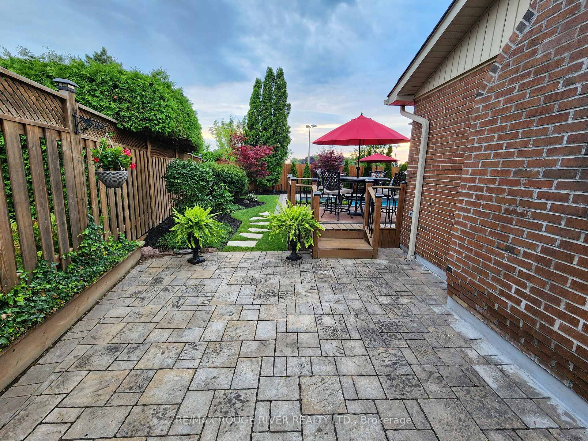 Photo 38 of 1797 Meadowview Avenue, Pickering, Amberlea — HOMEH
