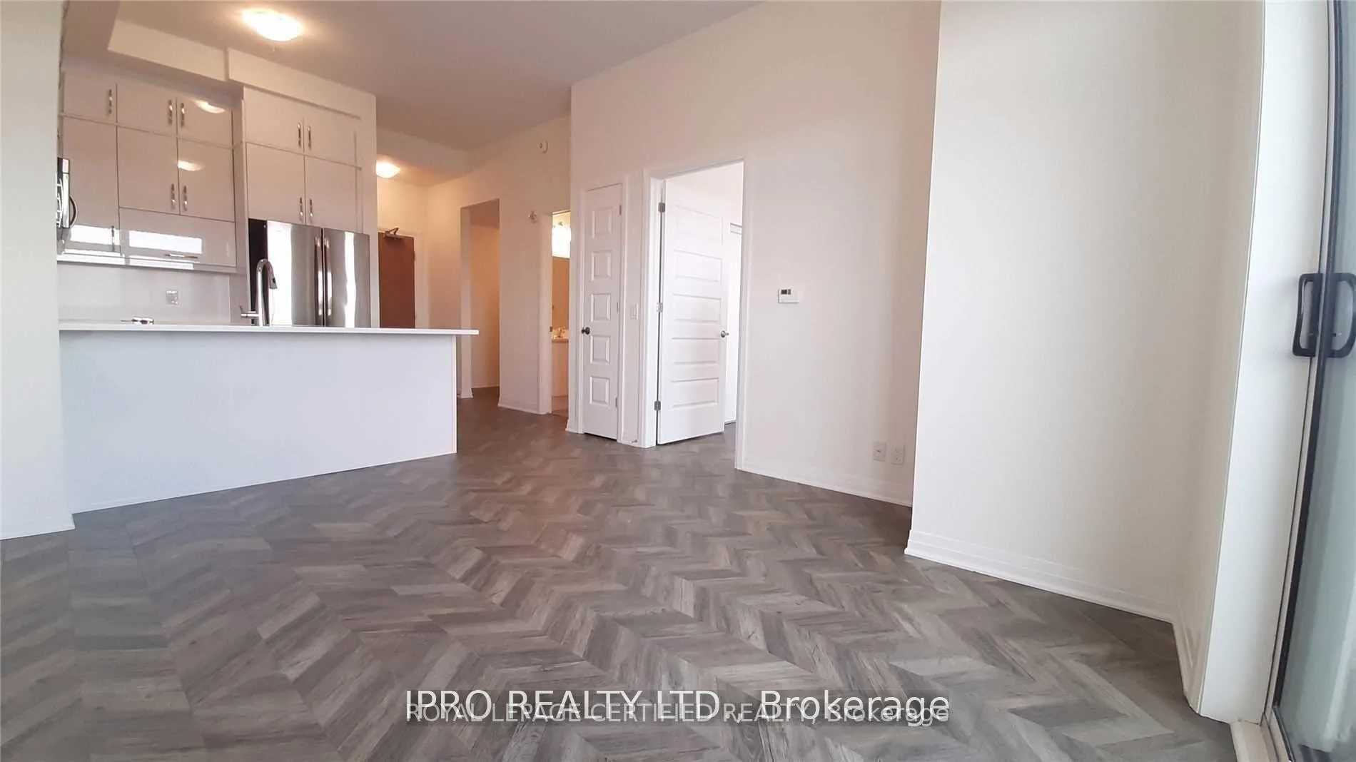 Photo 5 of Unit 618, 1105 Leger Way, Milton, Ford — HOMEH