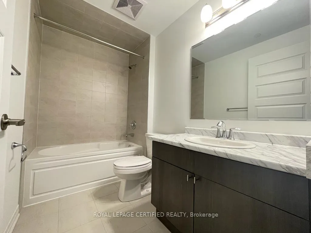 Photo 3 of Unit 522, 460 Gordon Krantz Avenue, Milton, Walker — HOMEH