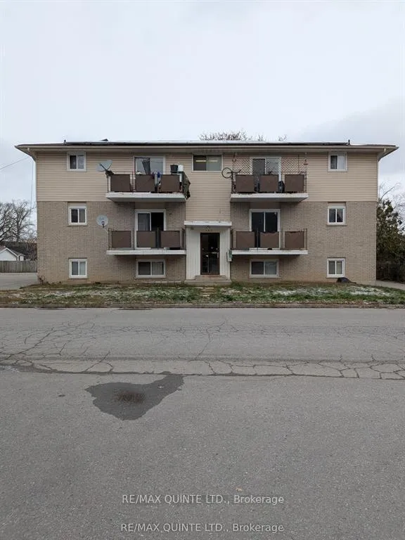 Front of Unit 4, 157 Stanley Street
