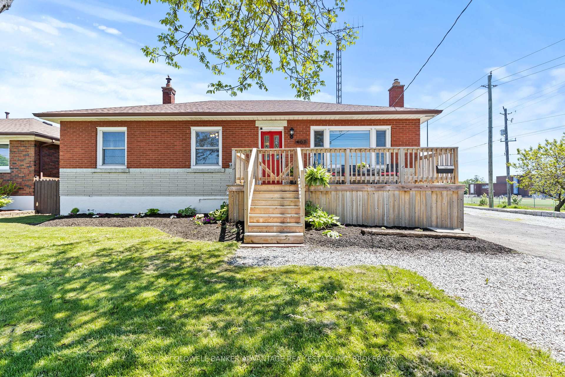 Photo 2 of 407 Steele Street, Port Colborne, Sugarloaf — HOMEH