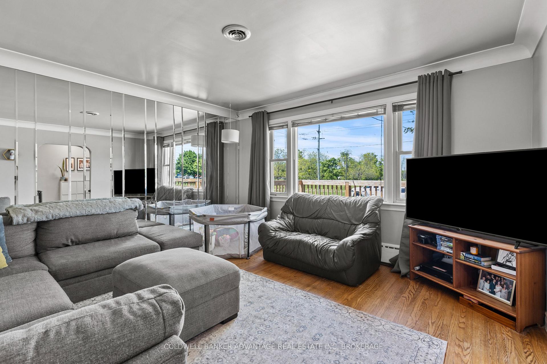 Photo 25 of 407 Steele Street, Port Colborne, Sugarloaf — HOMEH