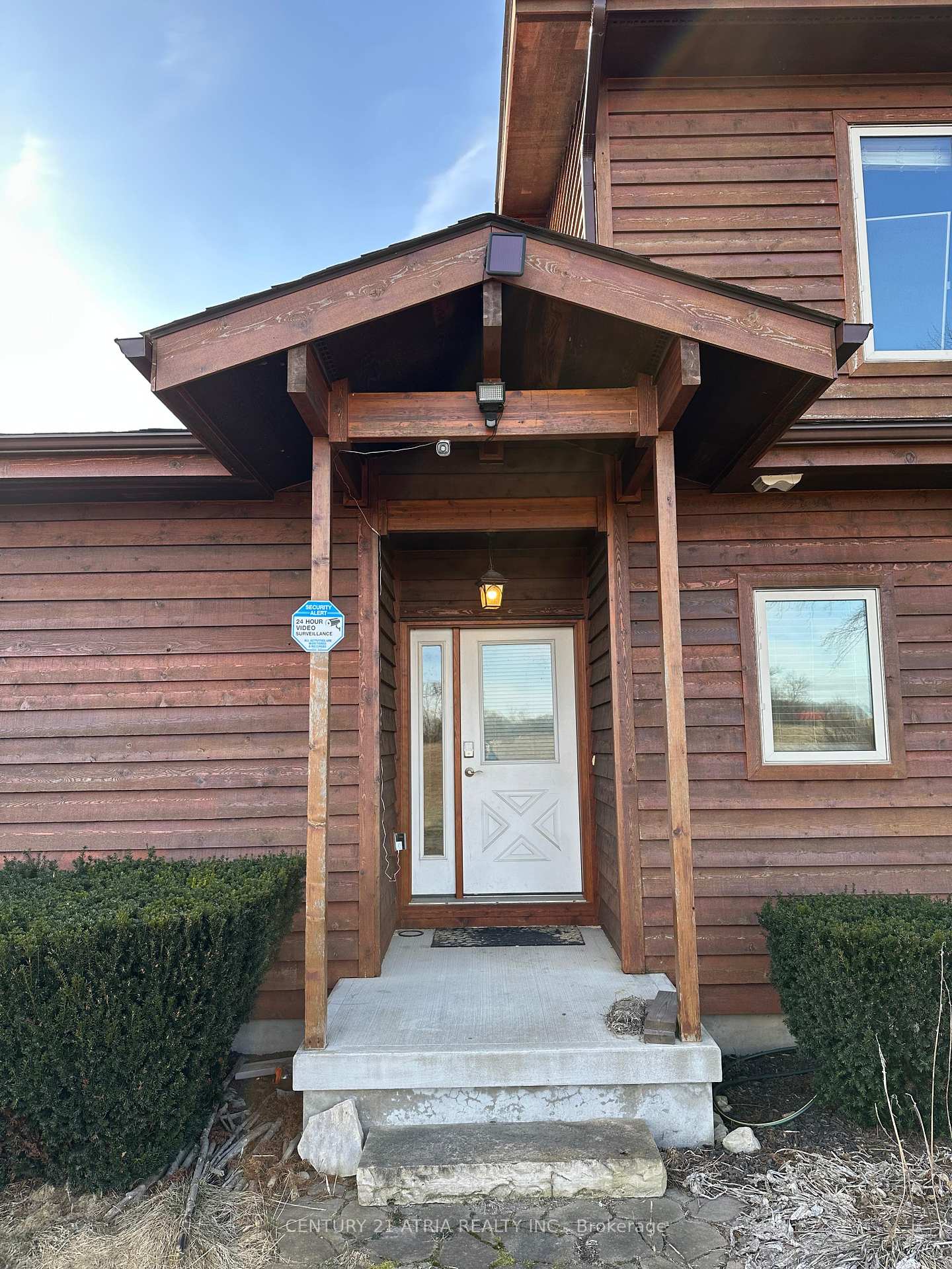 Photo 2 of 6980 Wellington Rd 34, Puslinch, Rural Puslinch West — HOMEH