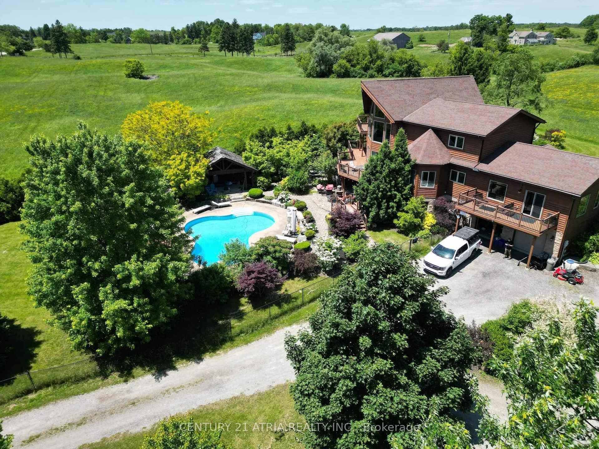 Photo 3 of 6980 Wellington Rd 34, Puslinch, Rural Puslinch West — HOMEH