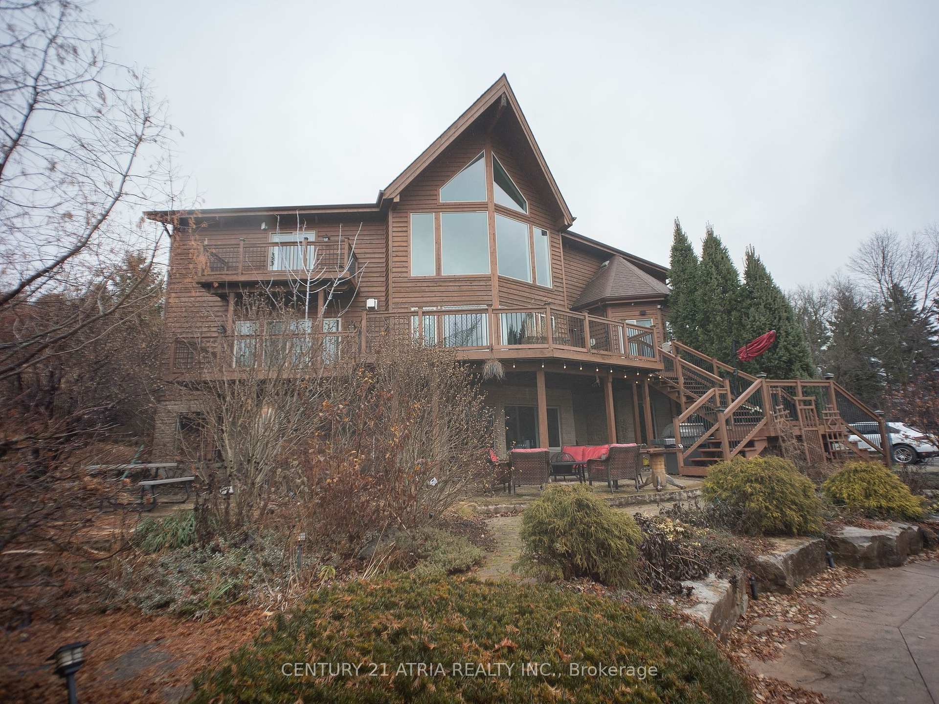 Photo 5 of 6980 Wellington Rd 34, Puslinch, Rural Puslinch West — HOMEH