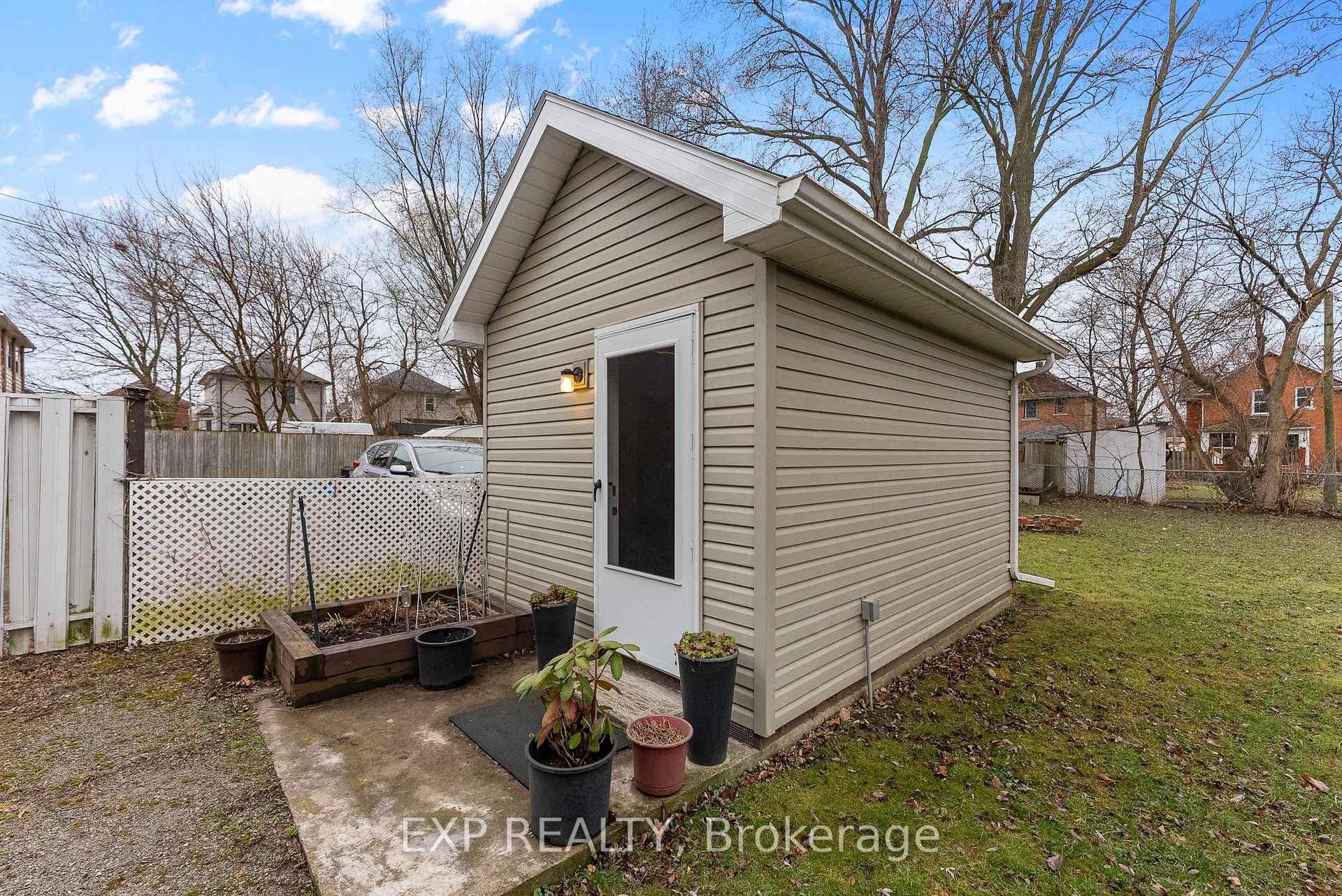 Photo 27 of 4747 Third Avenue, Niagara Falls, Cherrywood — HOMEH