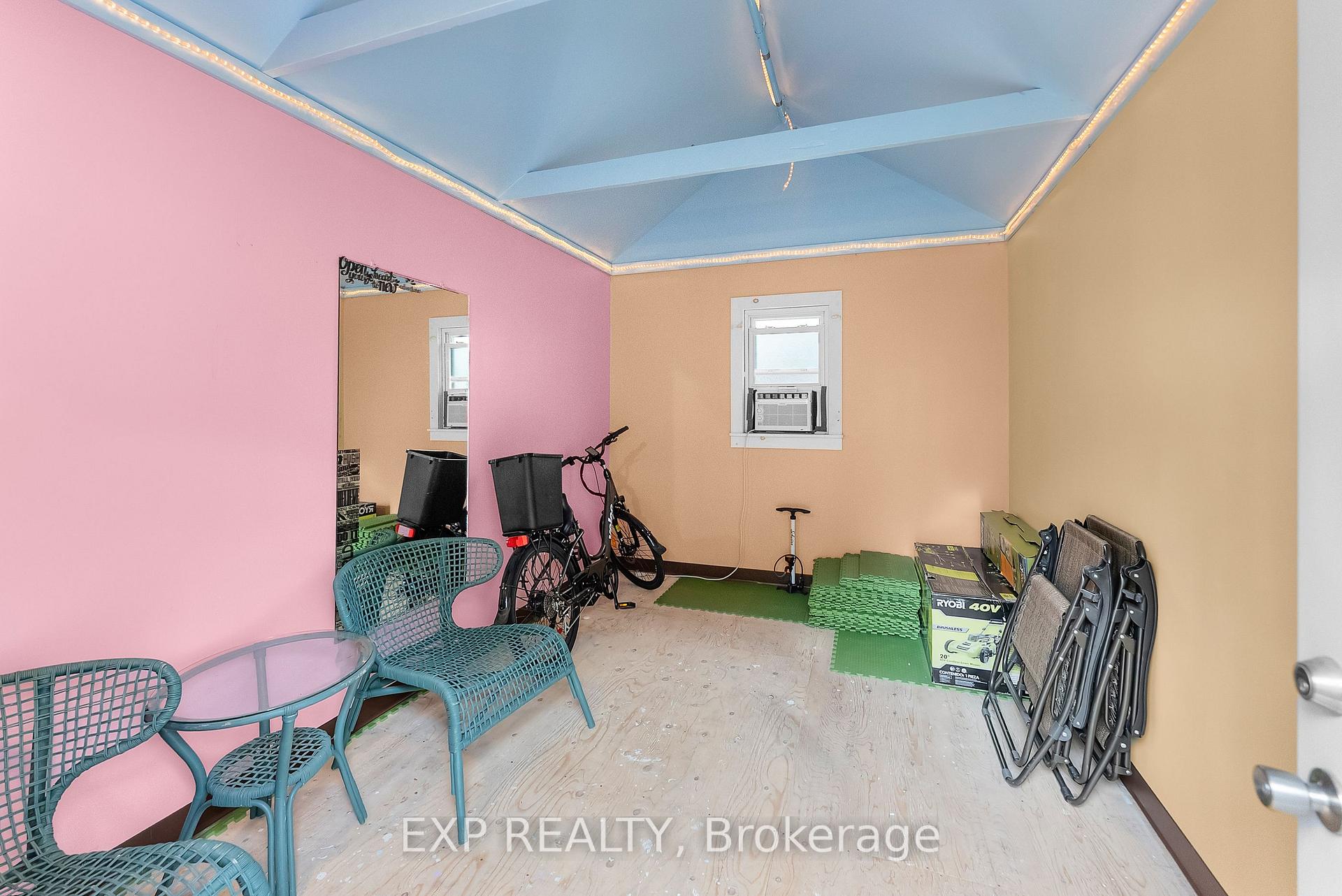 Photo 29 of 4747 Third Avenue, Niagara Falls, Cherrywood — HOMEH