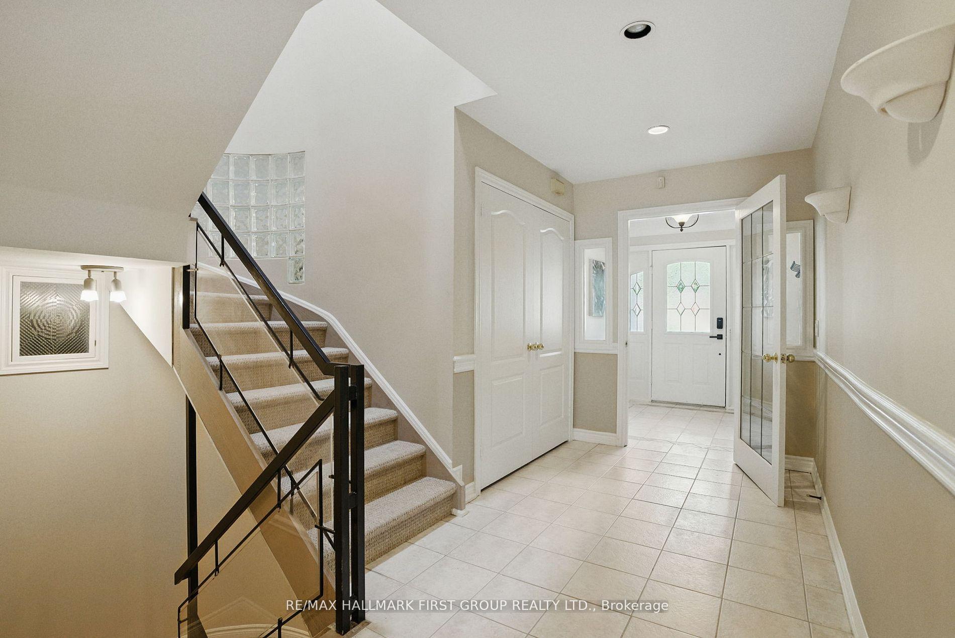 Photo 4 of 1498 Old Forest Road, Pickering, Woodlands — HOMEH