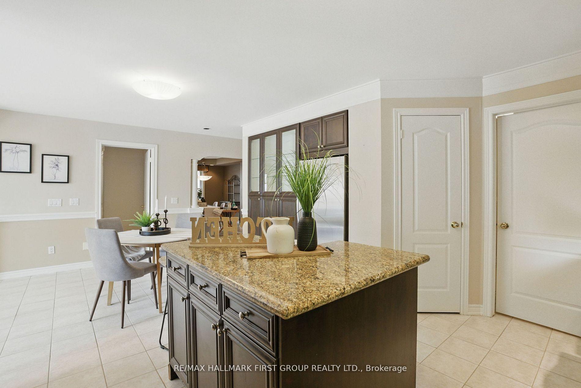Photo 7 of 1498 Old Forest Road, Pickering, Woodlands — HOMEH