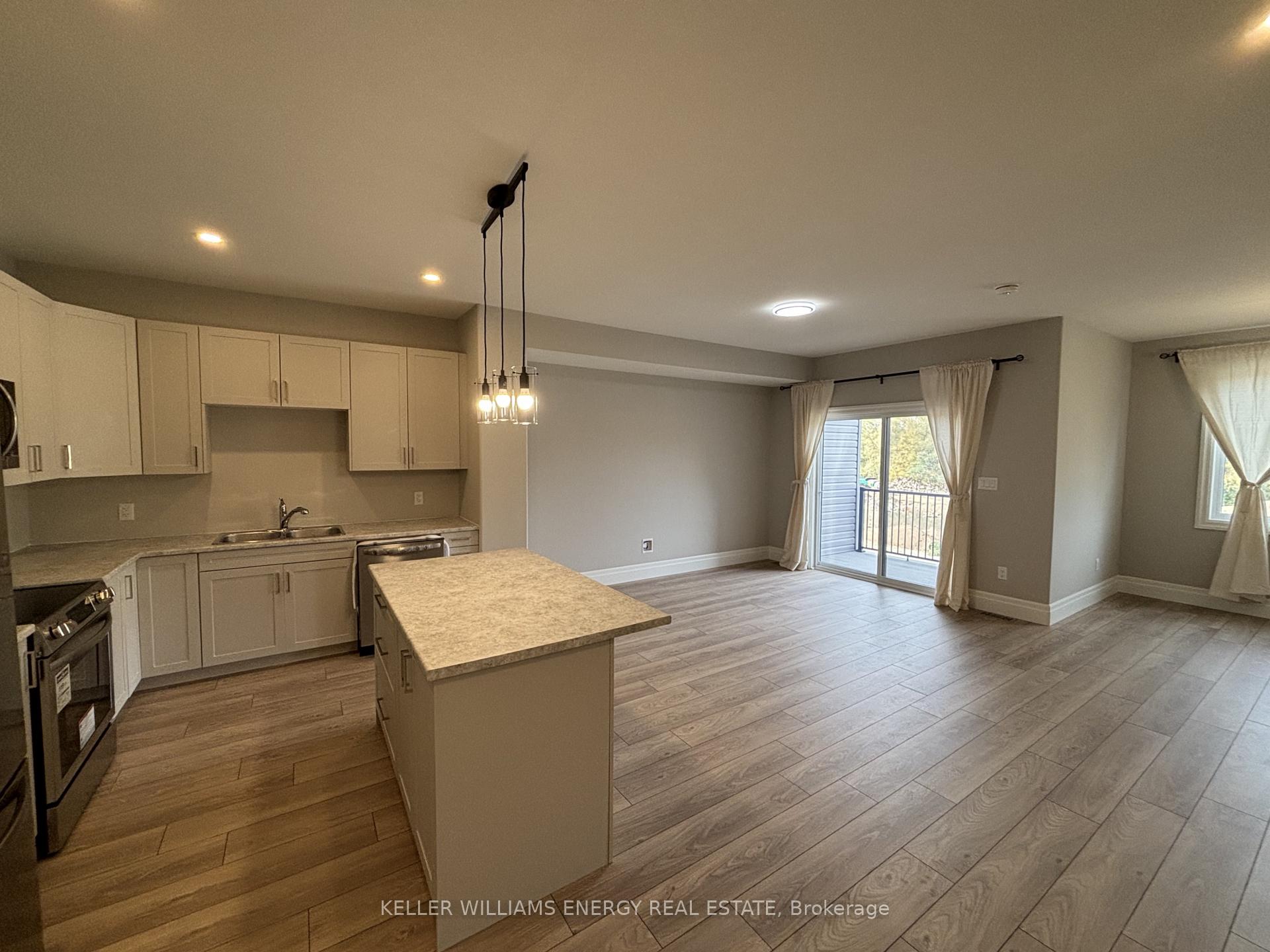 Photo 7 of 91 Buchanan Avenue S, Prince Edward County, Picton Ward — HOMEH