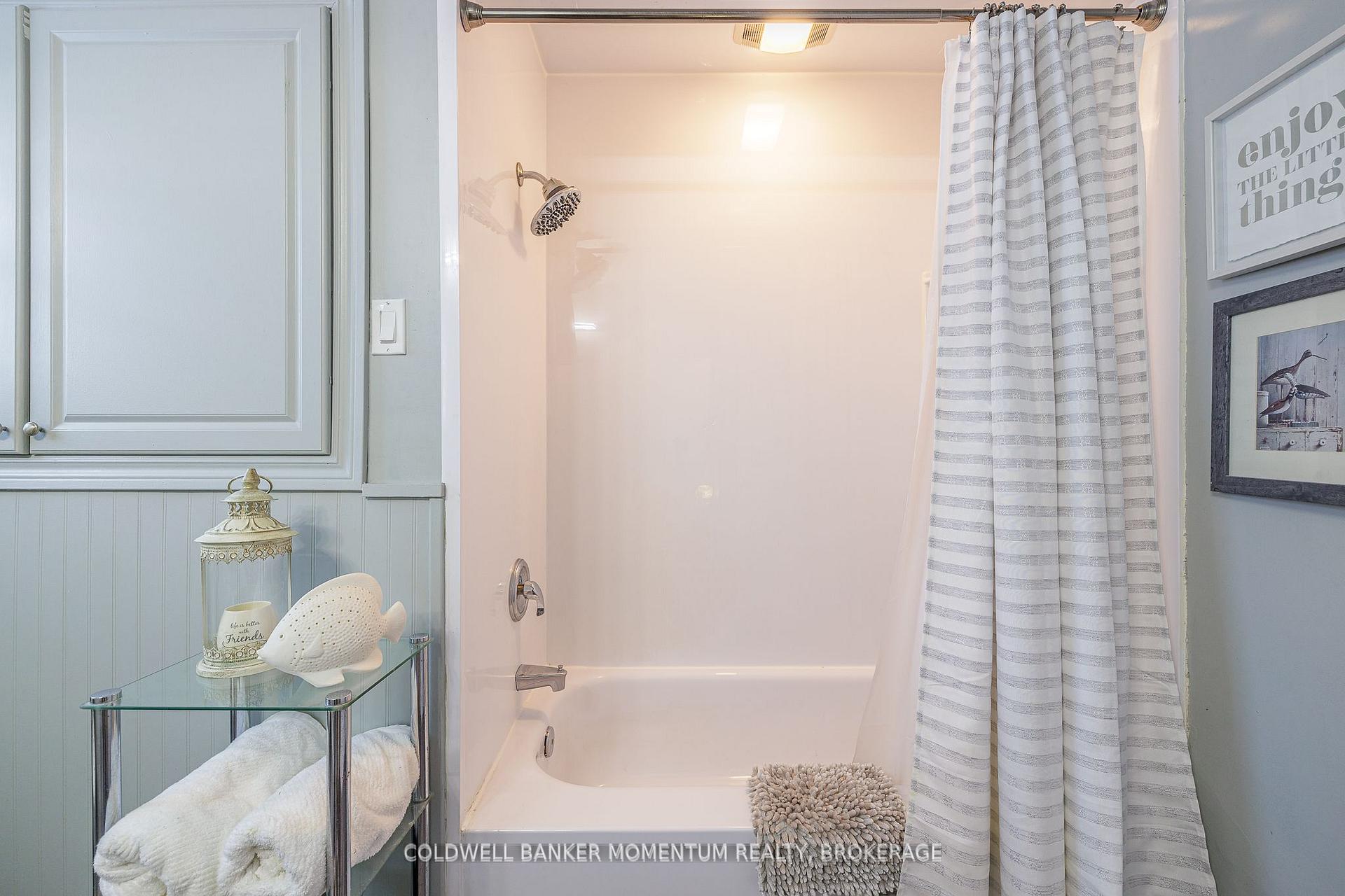 Photo 23 of 535 Sugarloaf Street, Port Colborne, Sugarloaf — HOMEH