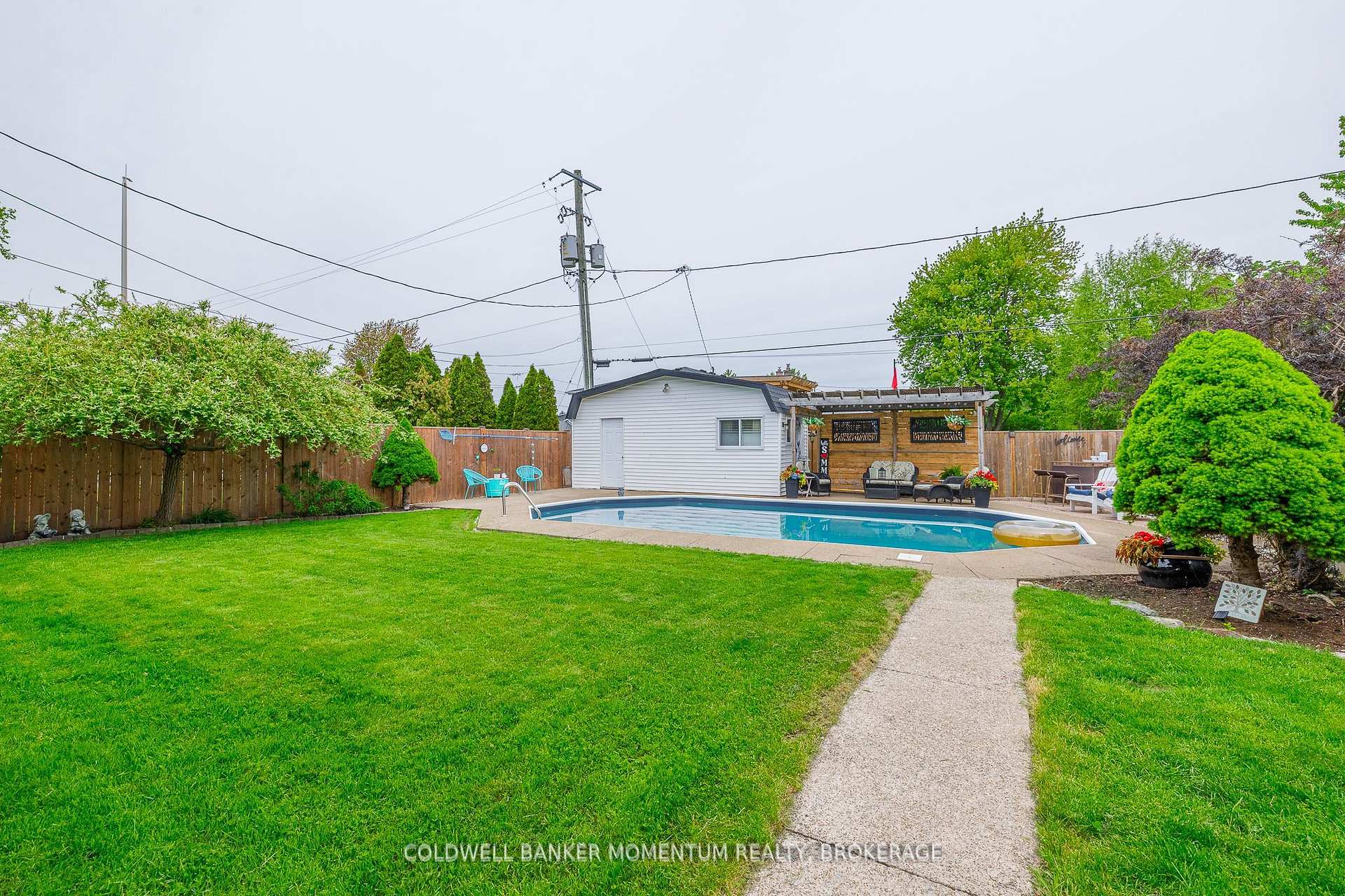 Photo 31 of 535 Sugarloaf Street, Port Colborne, Sugarloaf — HOMEH