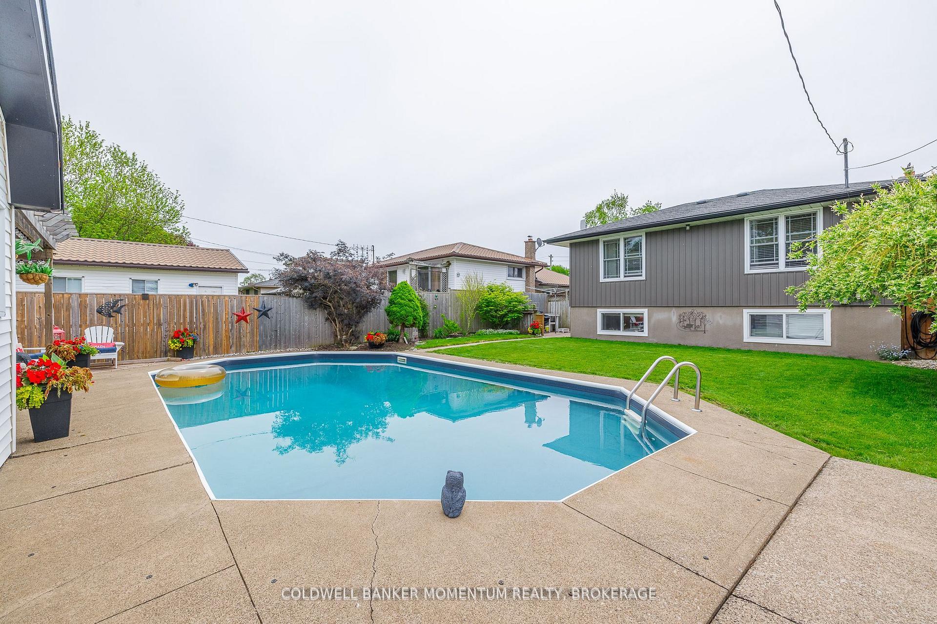 Photo 34 of 535 Sugarloaf Street, Port Colborne, Sugarloaf — HOMEH